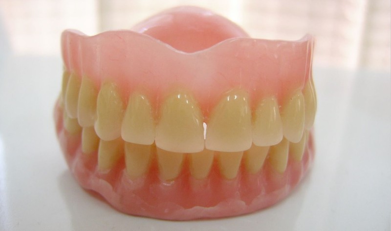 Higiene para prótesis y férulas dentales