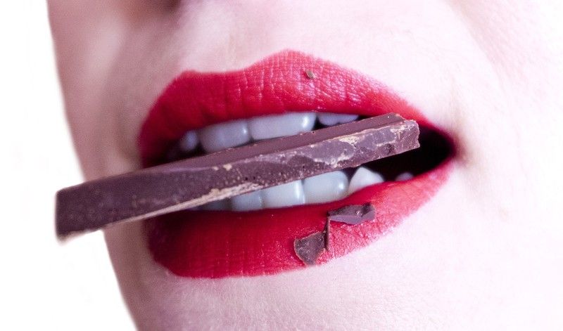 ¿Qué causa la sensibilidad dental y cómo aliviarla?