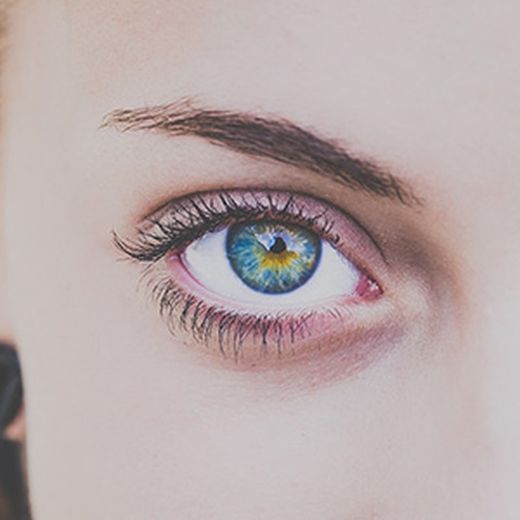 Cómo aplicar correctamente el contorno de ojos
