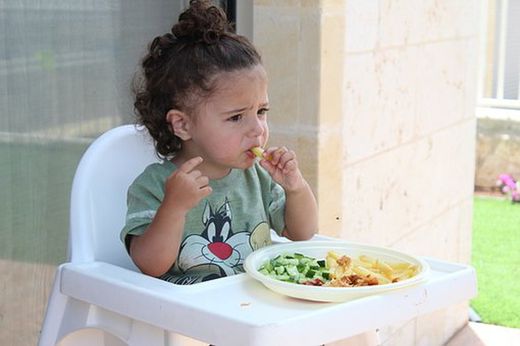 Complementa la alimentación de tus hijos con omega kids jarabe