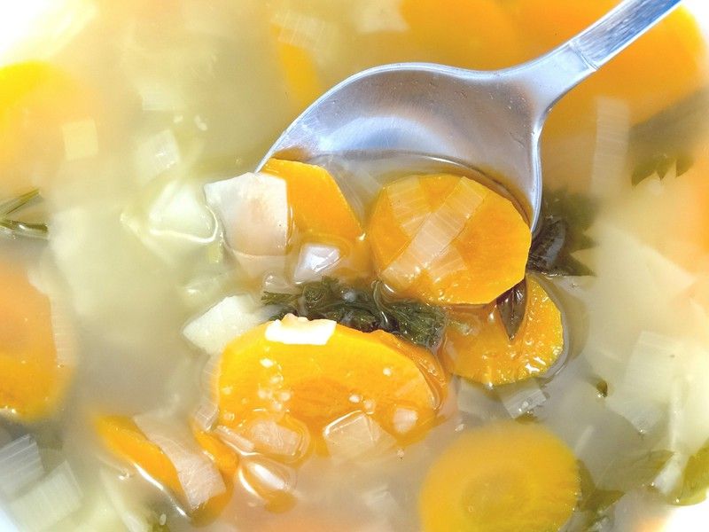 Consomé de verduras