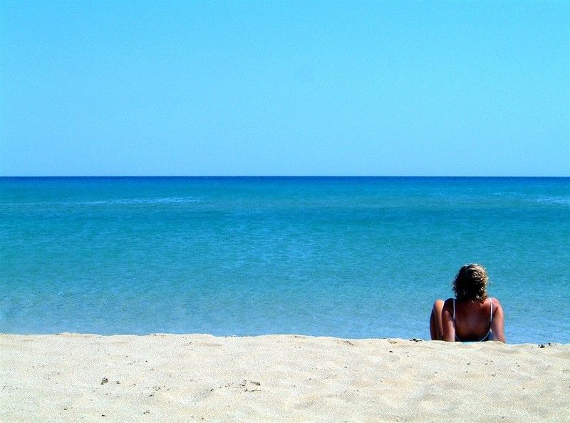 Alimentos que potencian un bronceado saludable