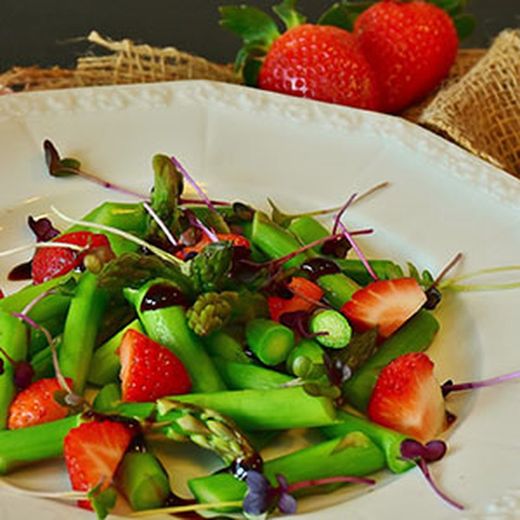 Renueva tu despensa en primavera con alimentos de temporada